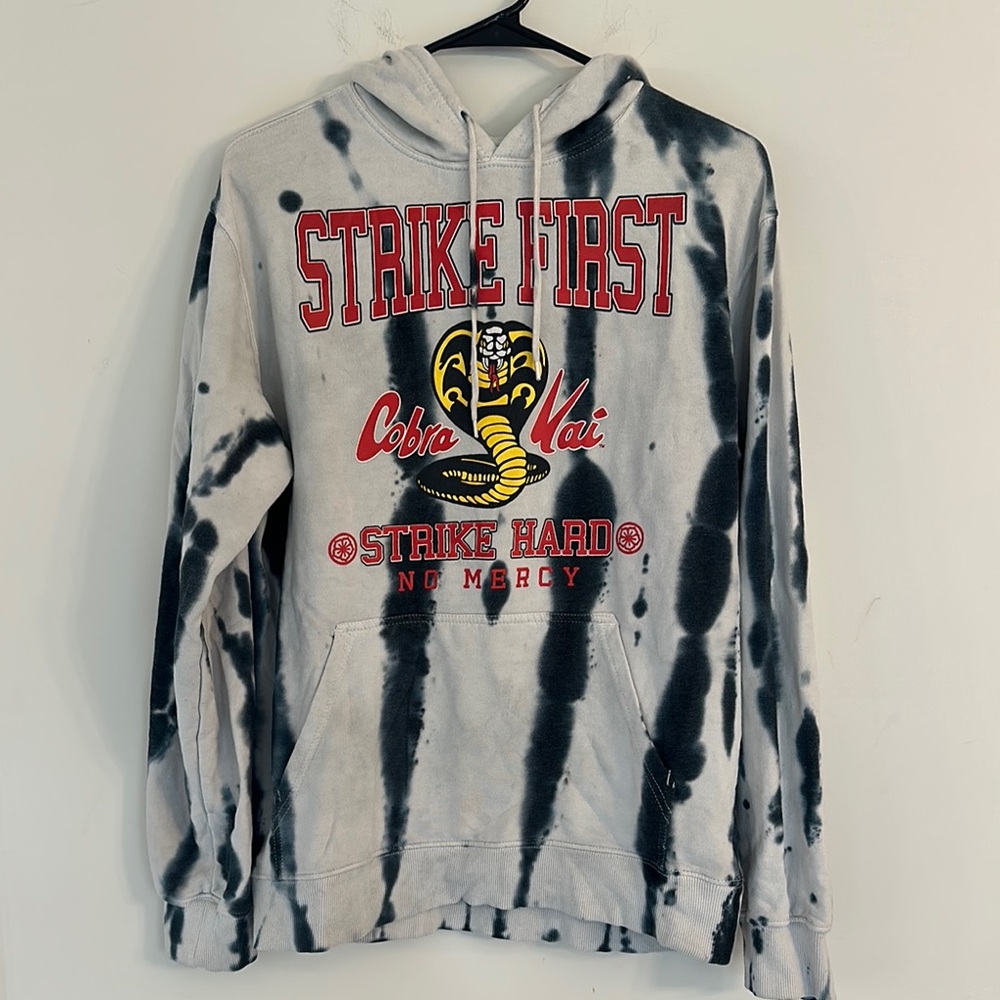 Bioworld Cobra Kai tie-dye Hoodie Men’s size medium